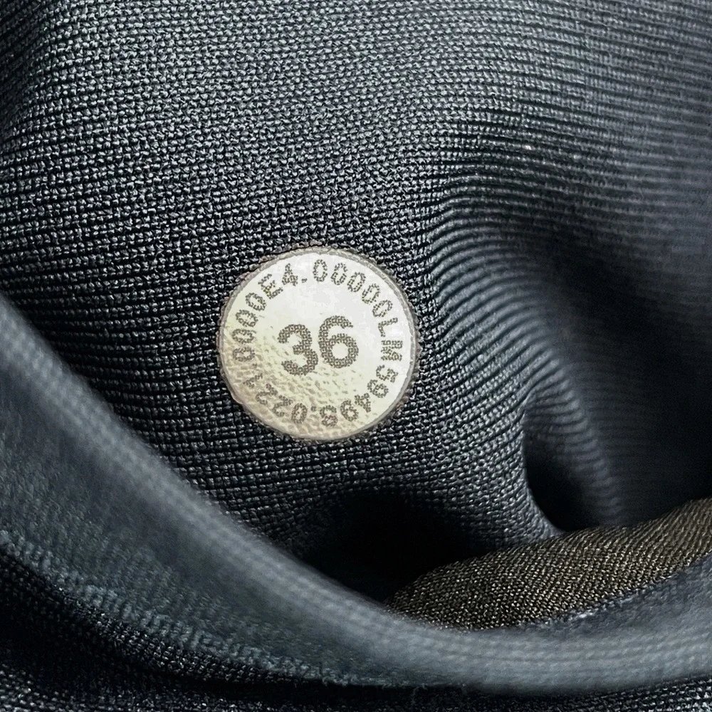 Lululemon ABC Pant Relaxed 36x33 Navy Warpstreme Travel 5 Pocket Stretch M5949S